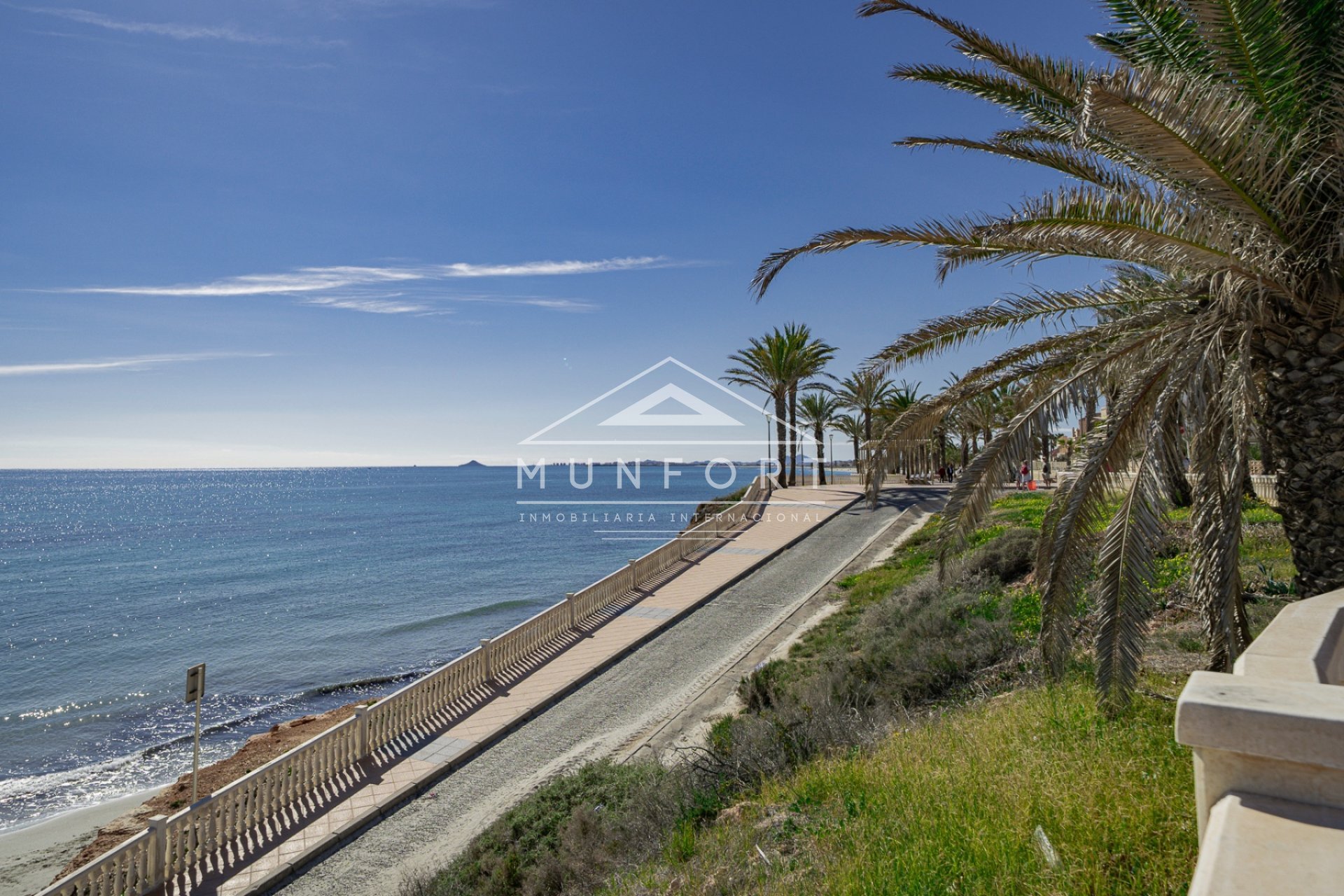 Resale - Commercial premises -
Pilar de la Horadada