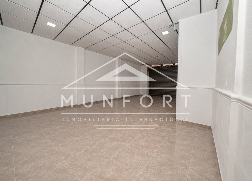 Resale - Commercial premises -
Pilar de la Horadada