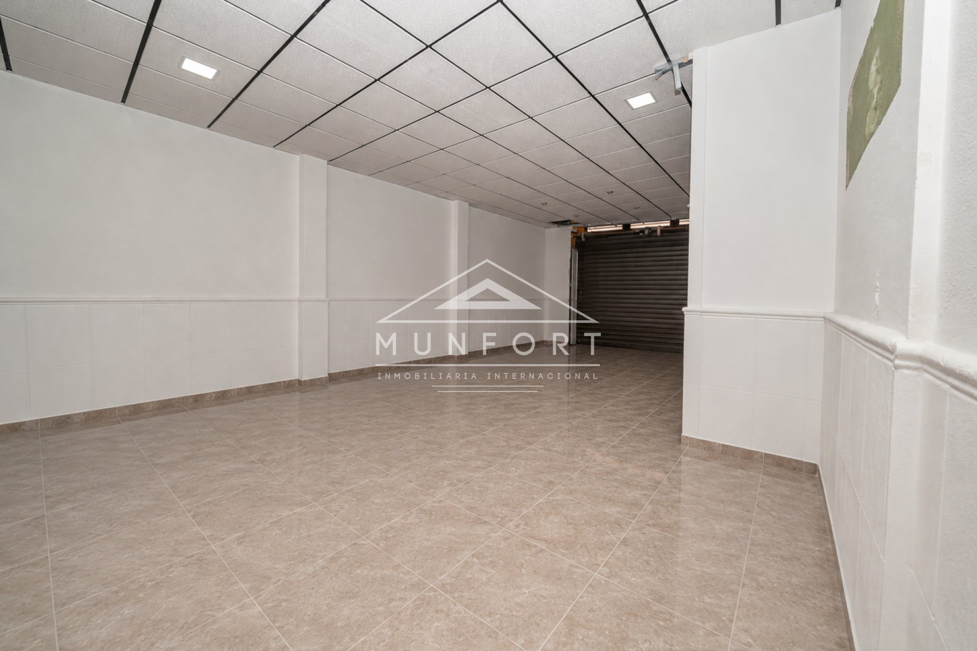 Resale - Commercial premises -
Pilar de la Horadada