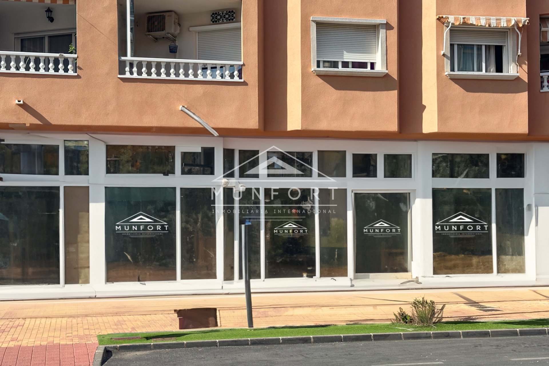 Resale - Commercial premises -
San Pedro del Pinatar - Lo Pagán