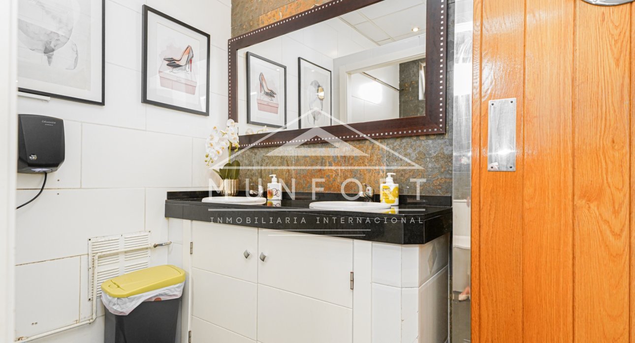 Resale - Commercial premises -
San Pedro del Pinatar