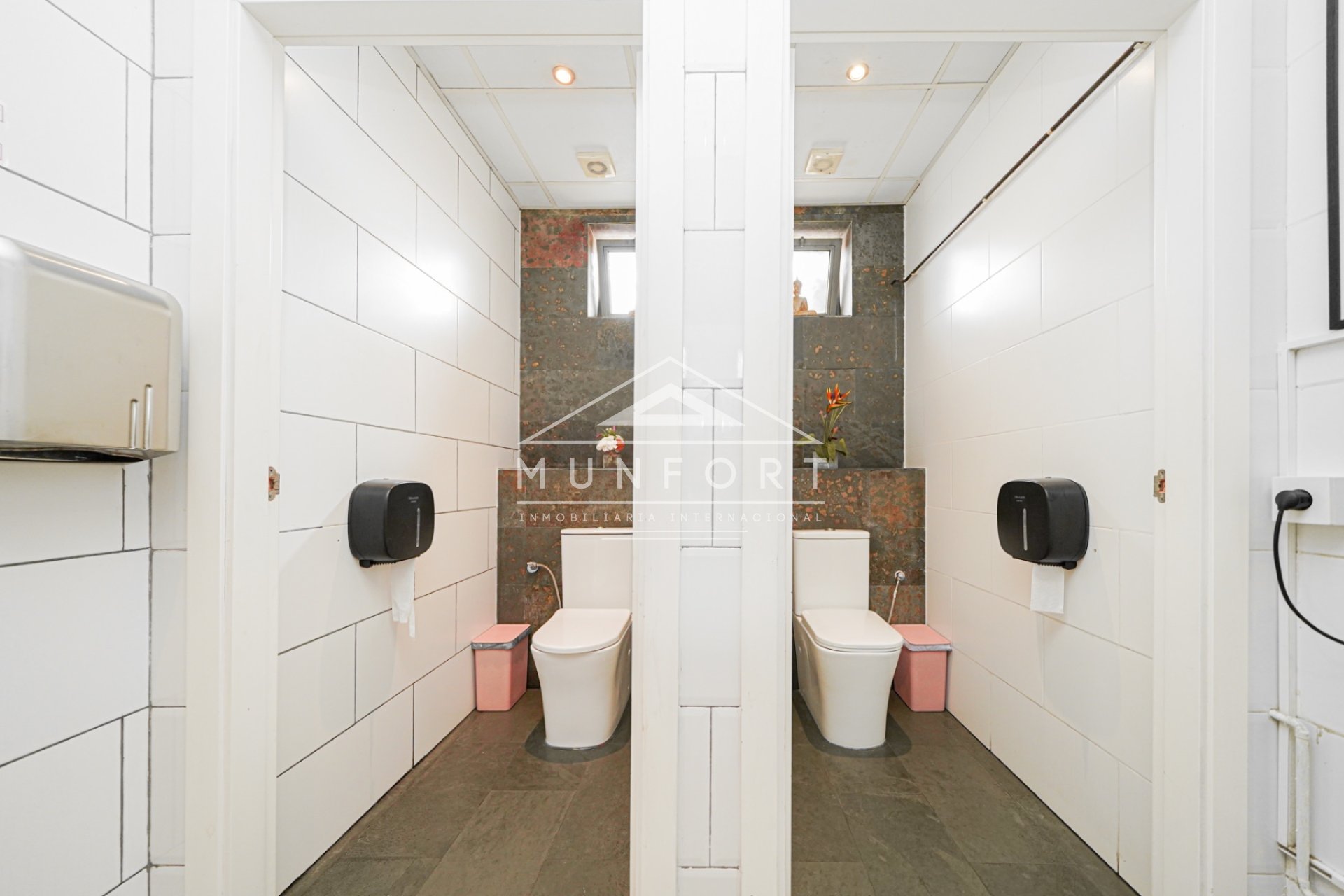 Resale - Commercial premises -
San Pedro del Pinatar