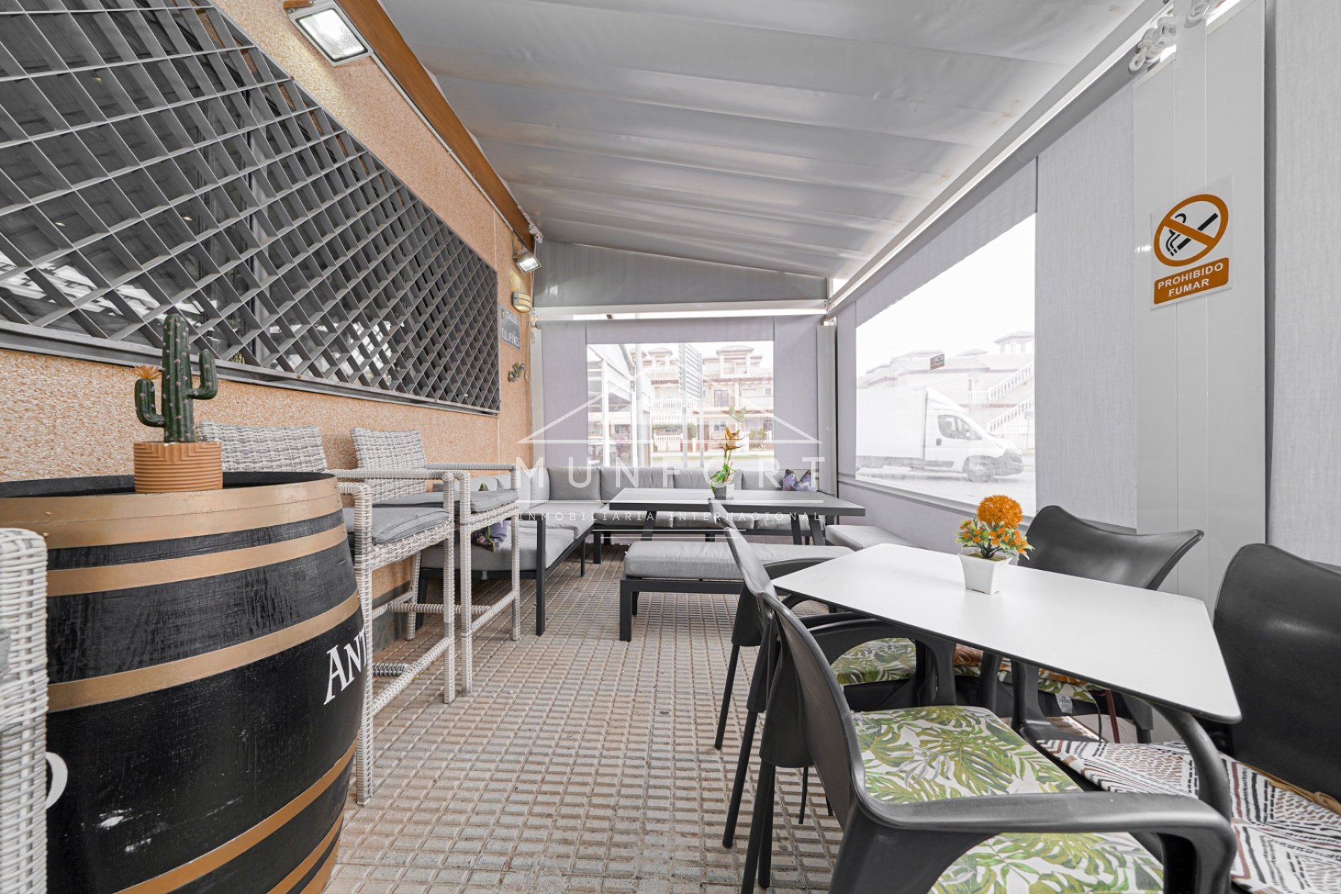 Resale - Commercial premises -
San Pedro del Pinatar