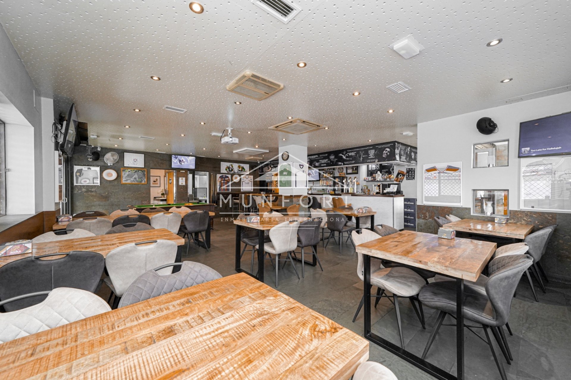 Resale - Commercial premises -
San Pedro del Pinatar