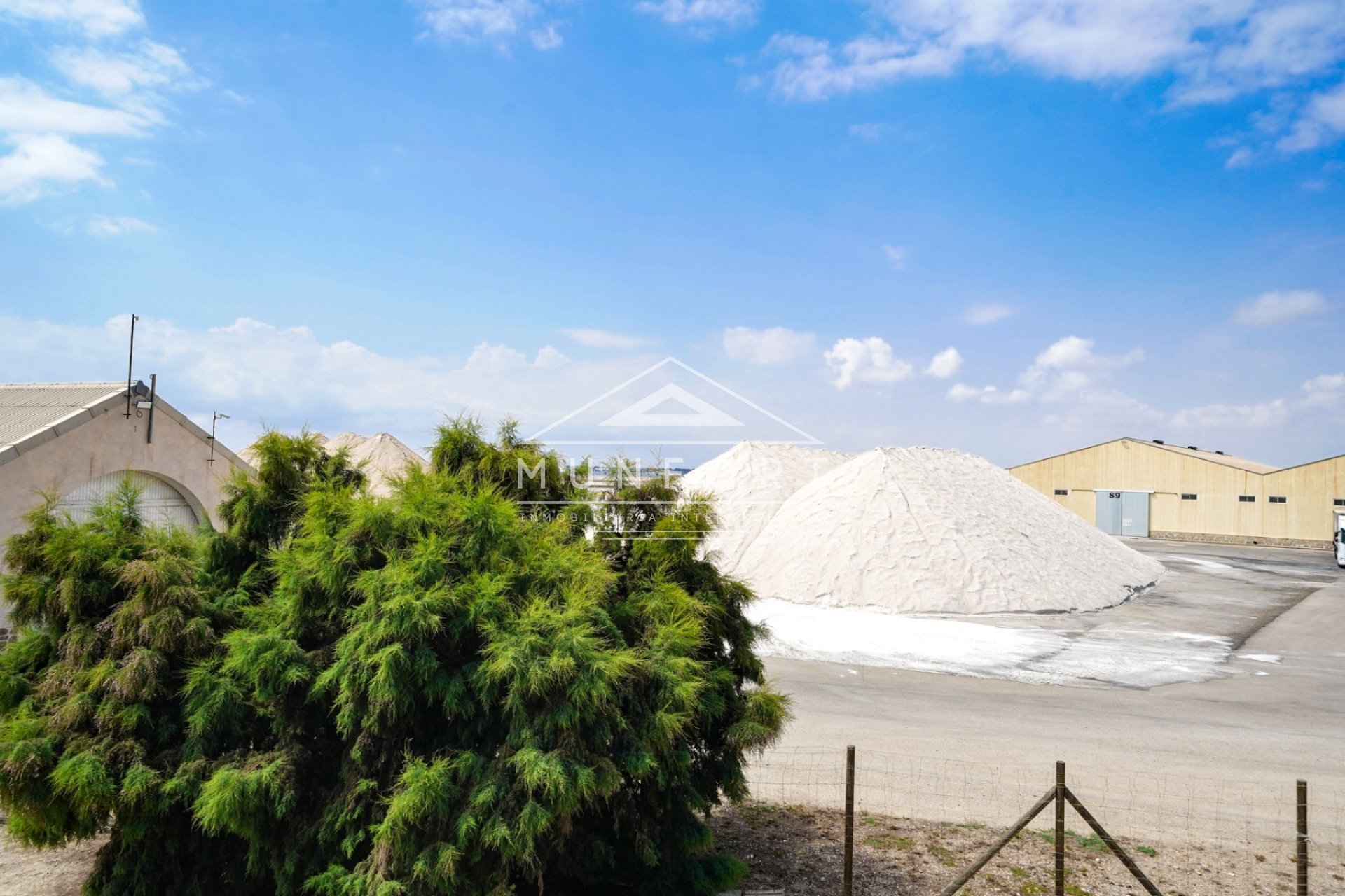 Resale - Commercial premises -
San Pedro del Pinatar