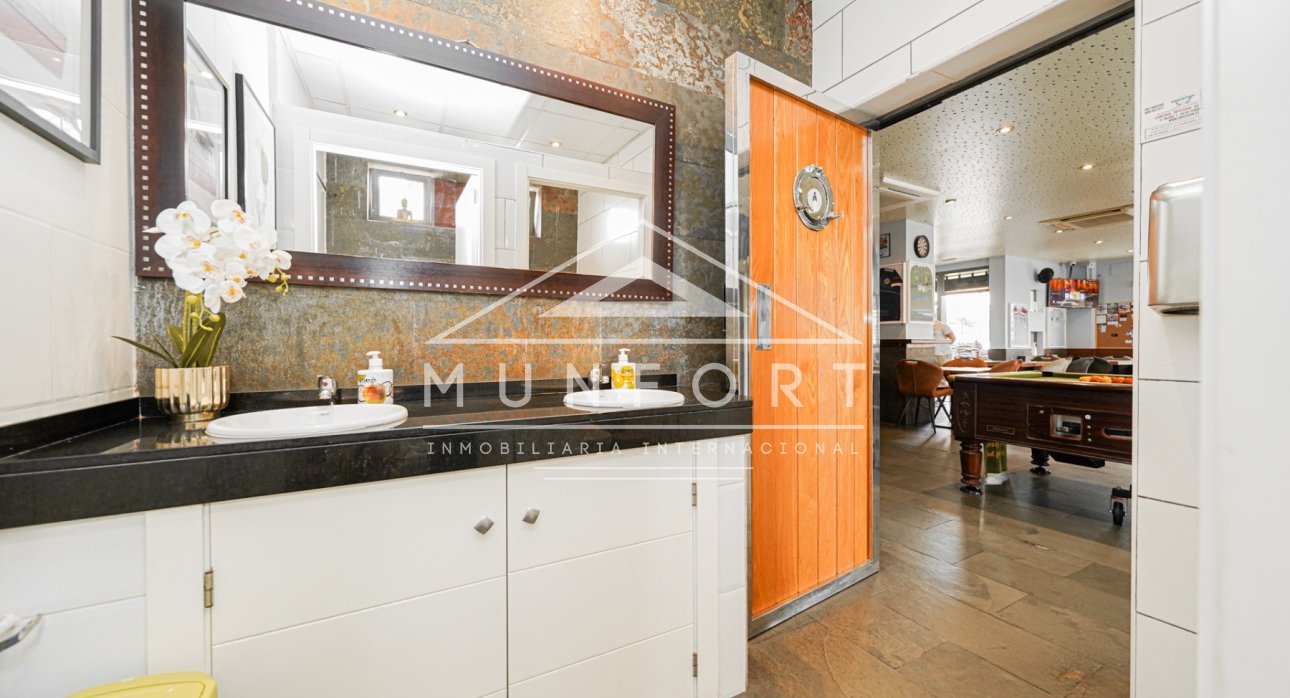 Resale - Commercial premises -
San Pedro del Pinatar