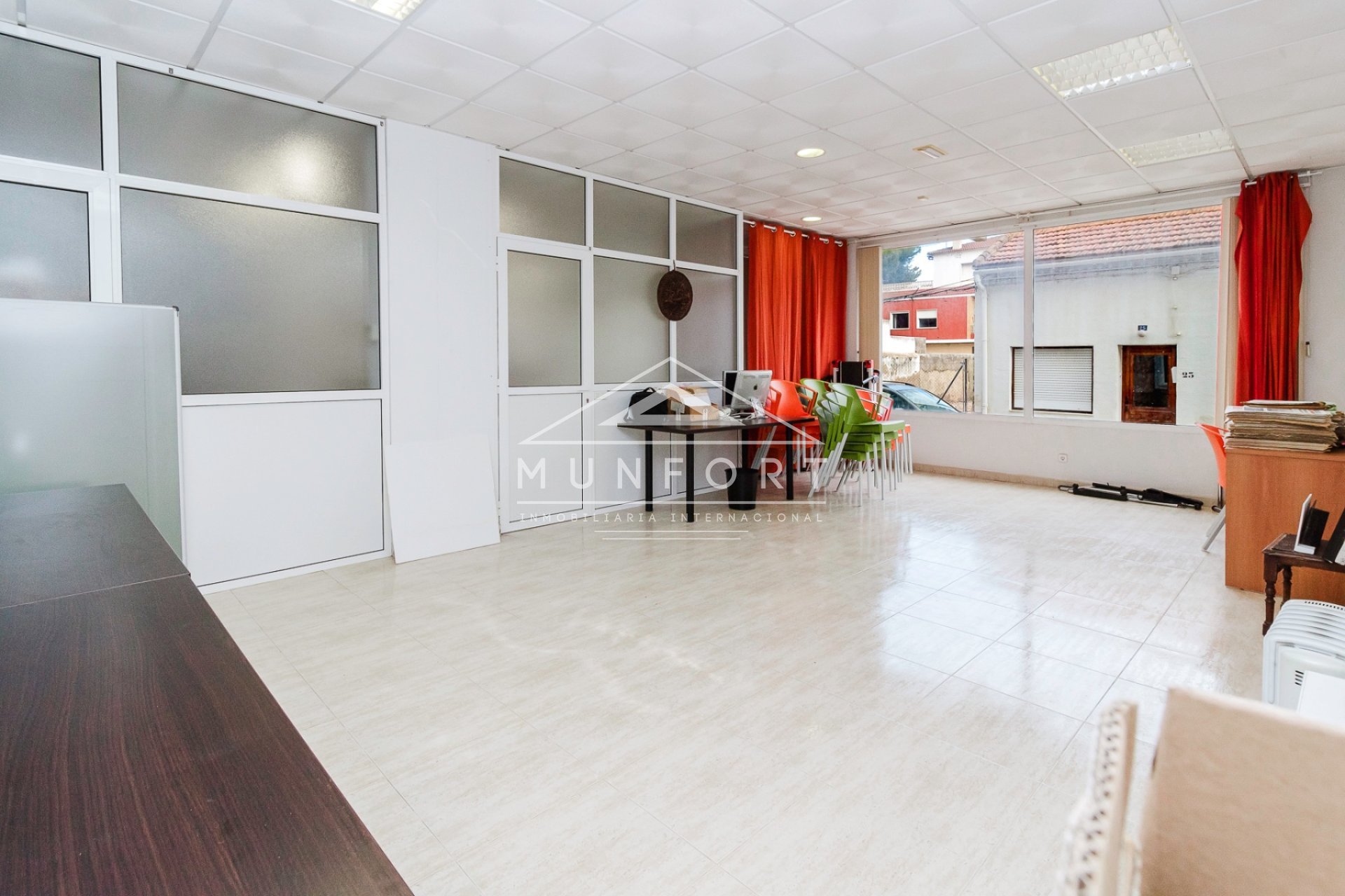 Resale - Commercial premises -
San Pedro del Pinatar