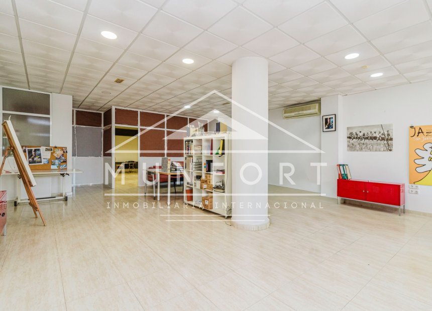 Resale - Commercial premises -
San Pedro del Pinatar