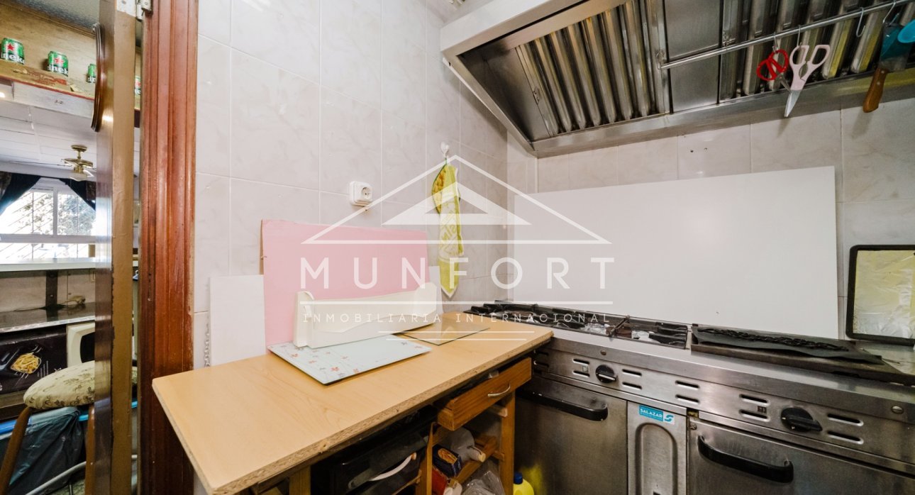 Resale - Commercial premises -
Torrevieja - Centro - Torrevieja