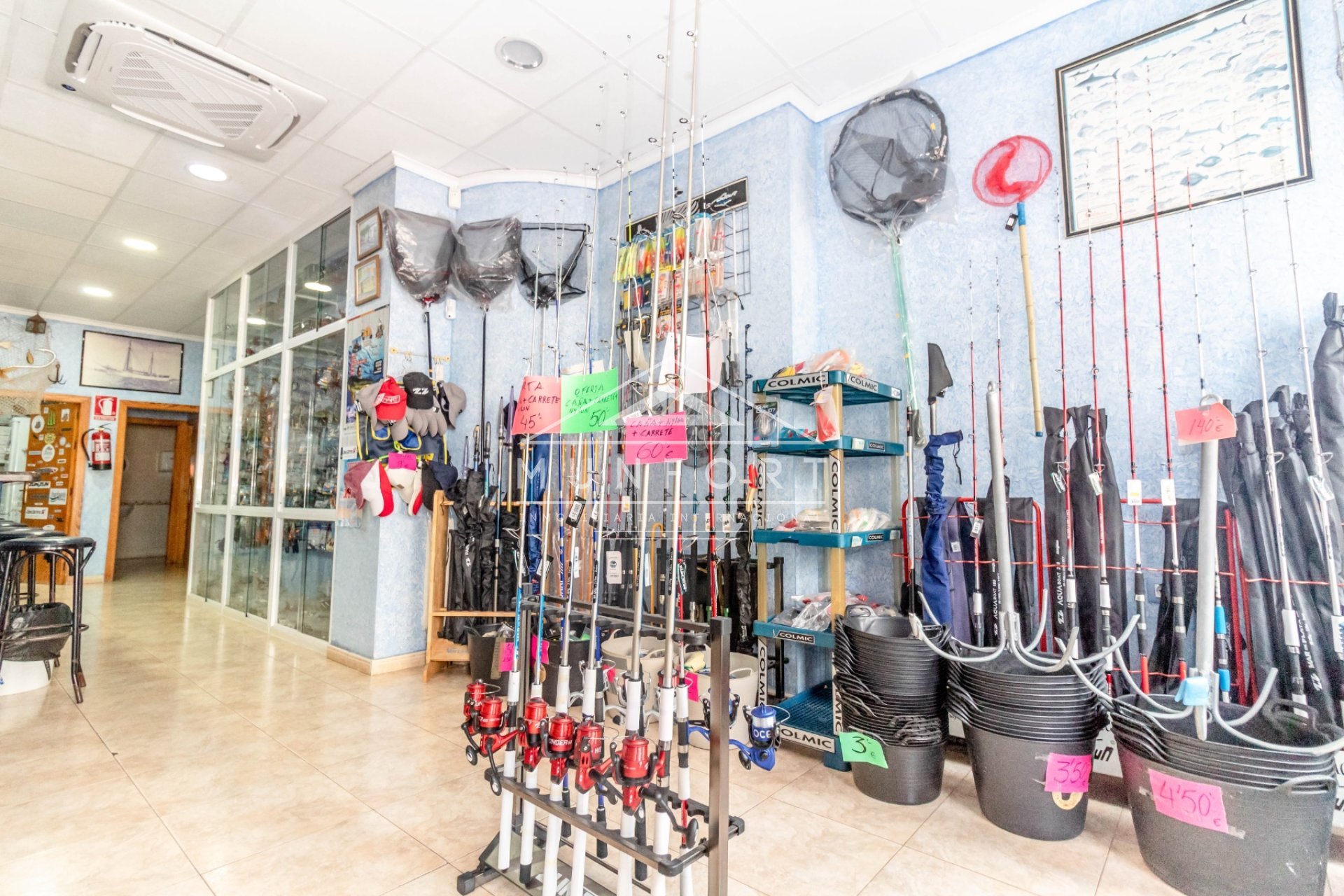 Resale - Commercial premises -
Torrevieja - Centro - Torrevieja
