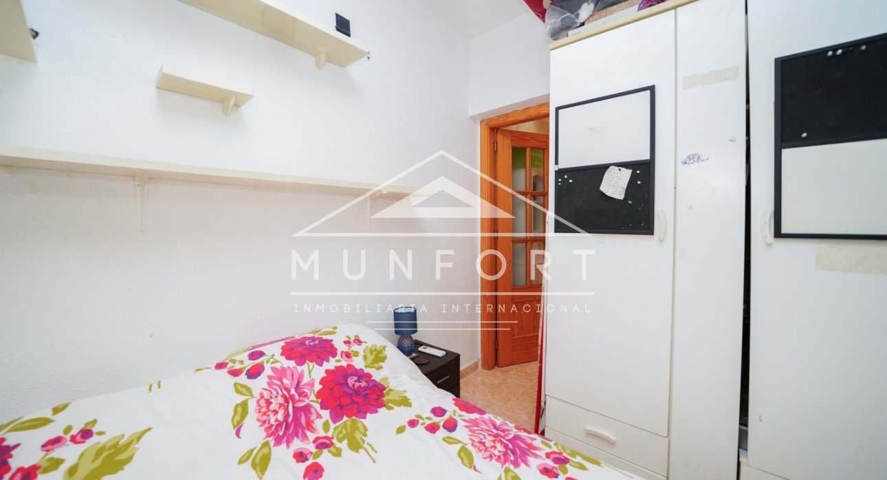 Resale - Commercial premises -
Torrevieja - El Salado - Torrevieja