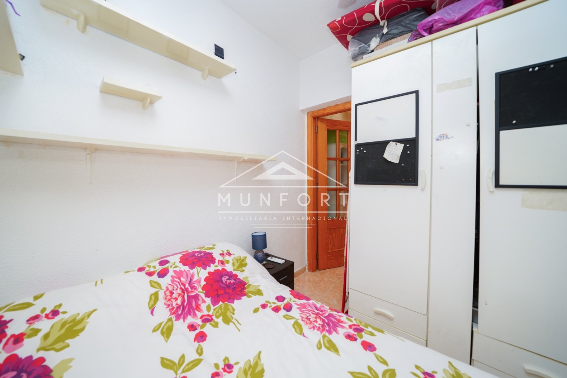 Resale - Commercial premises -
Torrevieja - El Salado - Torrevieja