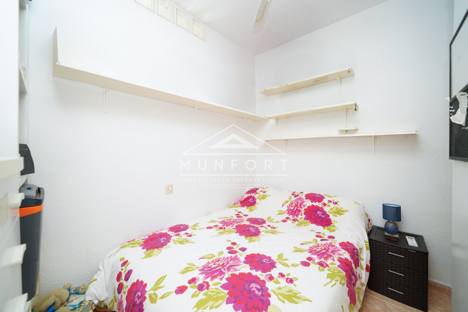 Resale - Commercial premises -
Torrevieja - El Salado - Torrevieja