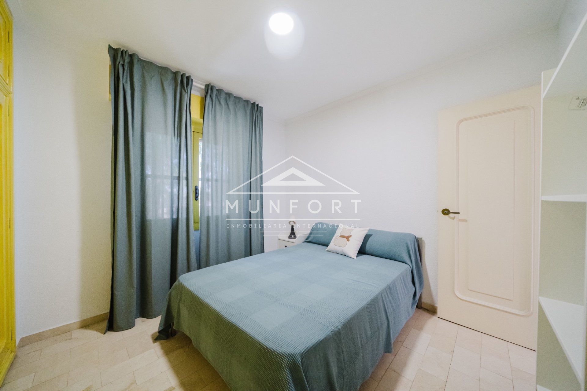 Resale - Country Houses -
ALICANTE - Alicante