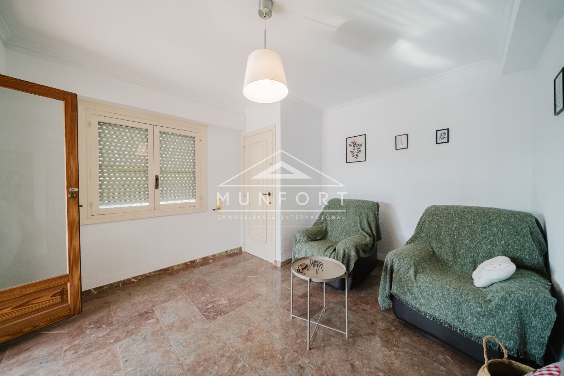 Resale - Country Houses -
ALICANTE - Alicante