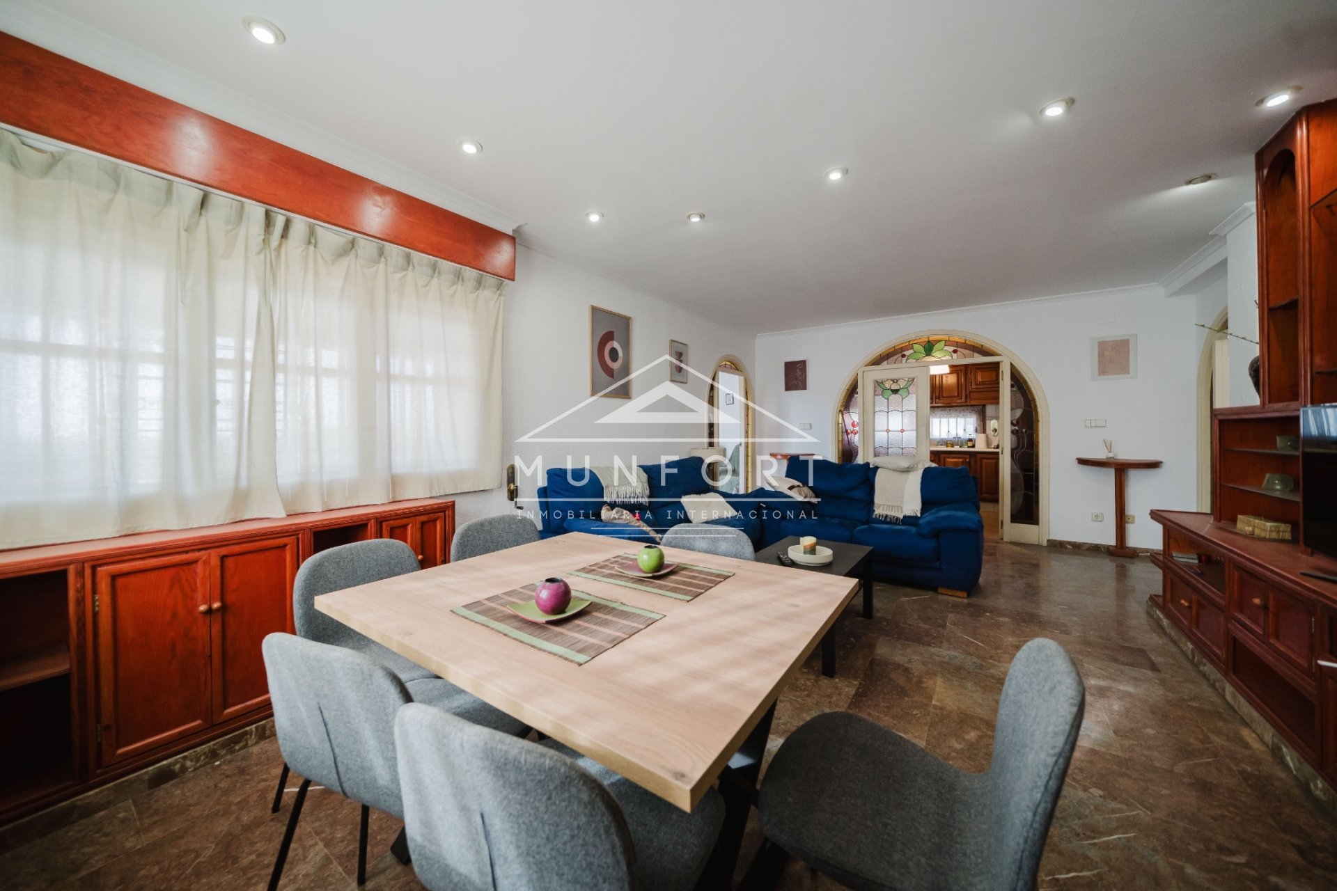 Resale - Country Houses -
ALICANTE - Alicante