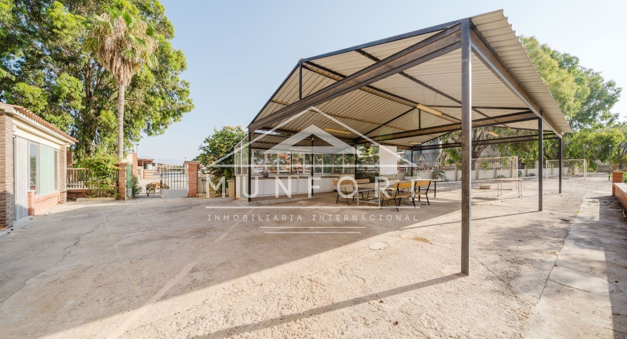 Resale - Country Houses -
ALICANTE - Alicante