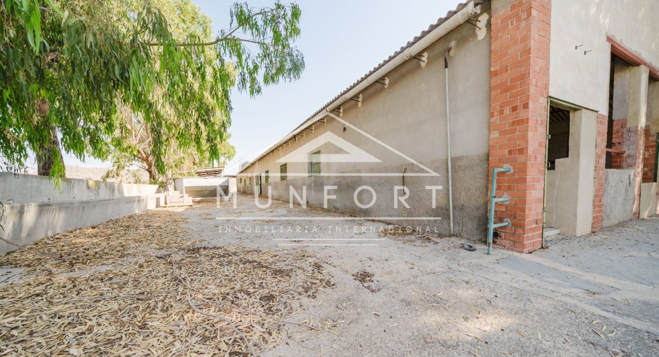 Resale - Country Houses -
ALICANTE - Alicante