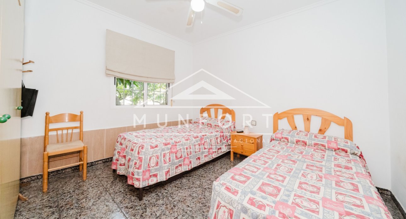 Resale - Country Houses -
Guardamar del Segura