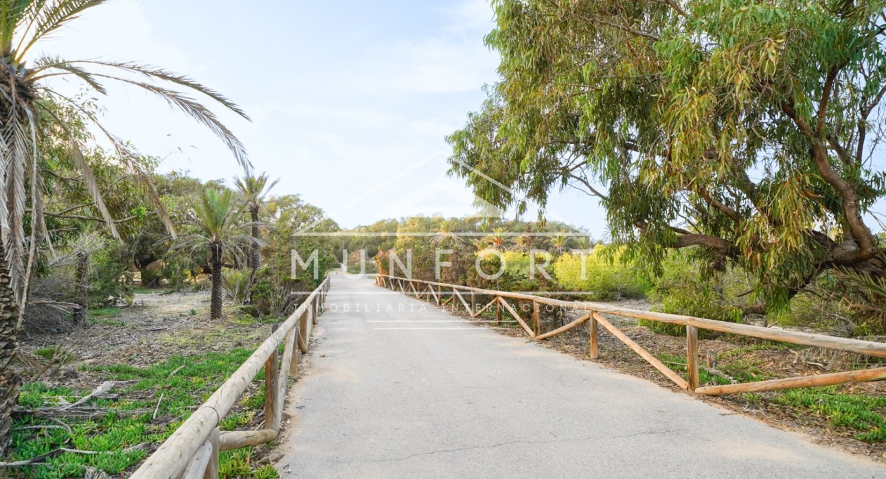 Resale - Country Houses -
Guardamar del Segura