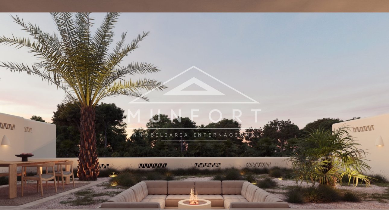 Resale - Luxury Villas -
Algorfa - Club de Golf La Finca - Algorfa