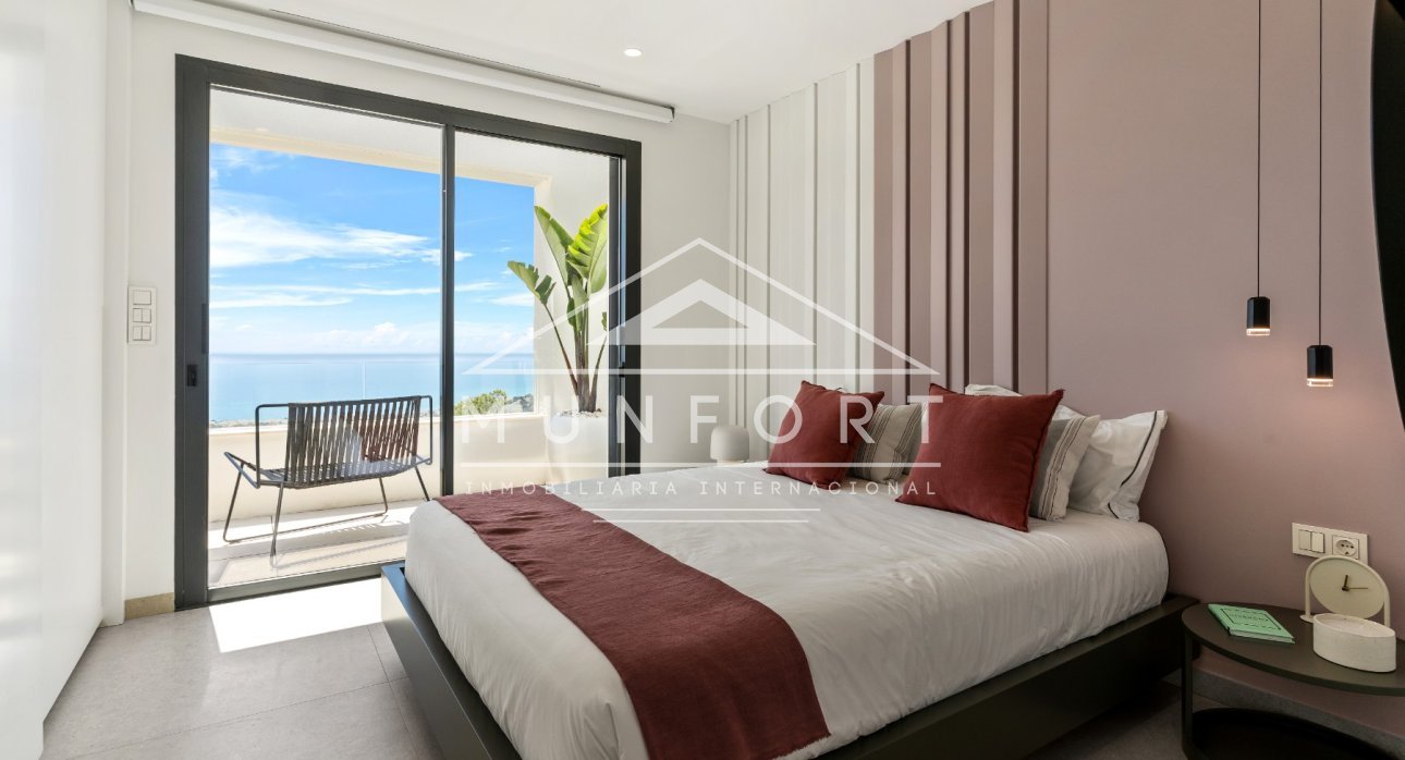 Resale - Luxury Villas -
Altea