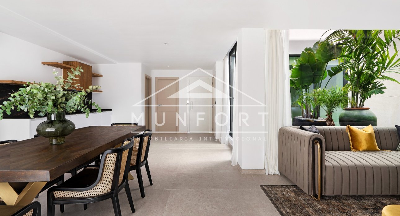 Resale - Luxury Villas -
Benidorm