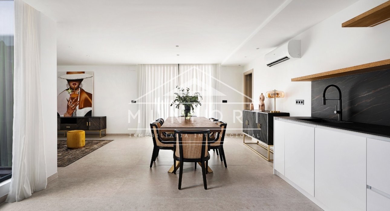 Resale - Luxury Villas -
Benidorm