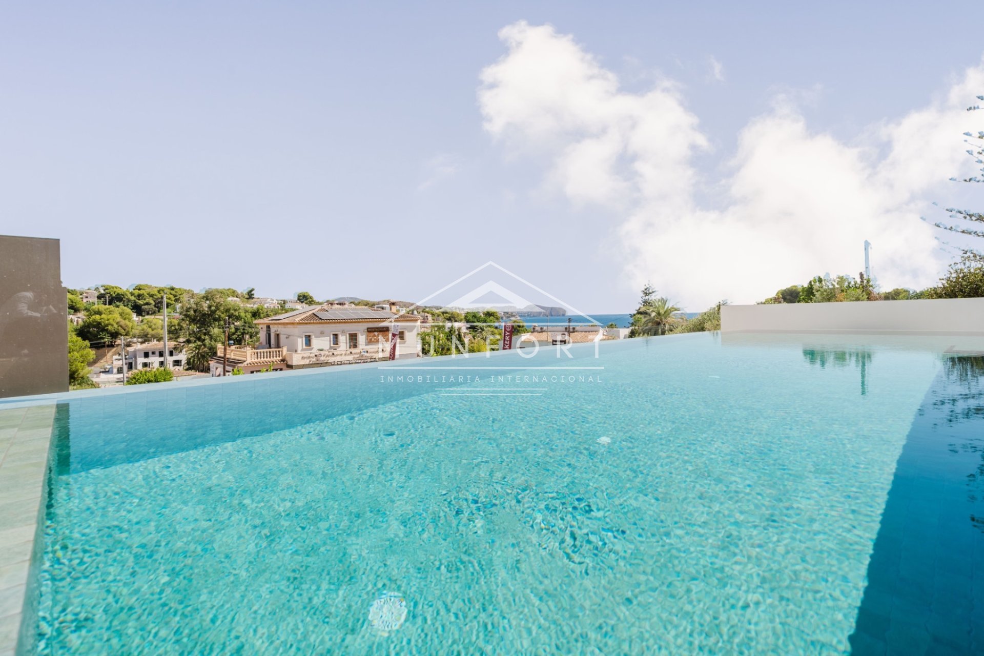 Resale - Luxury Villas -
Benissa