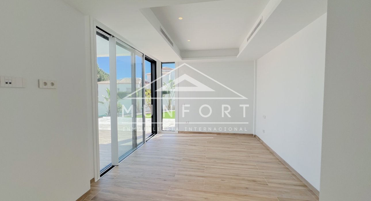 Resale - Luxury Villas -
Benissa