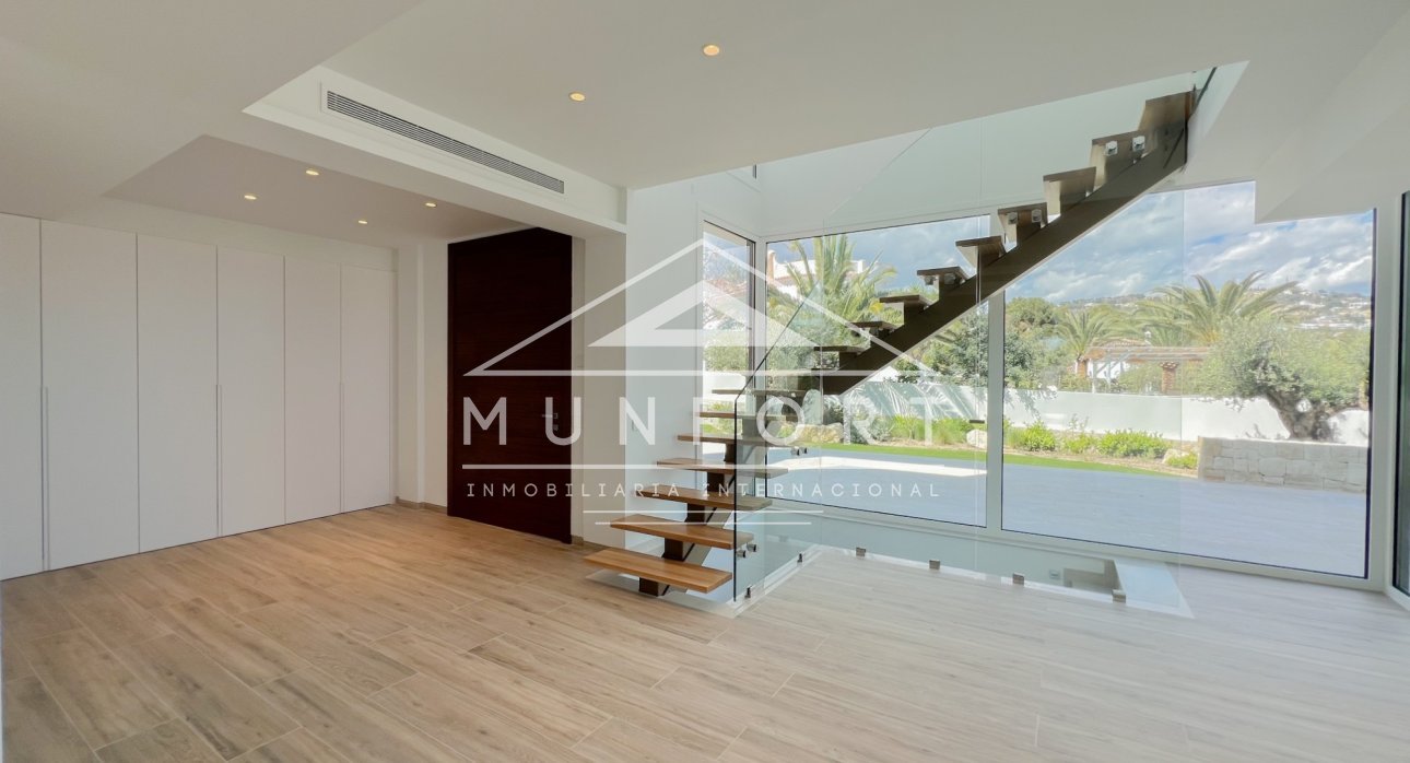 Resale - Luxury Villas -
Benissa