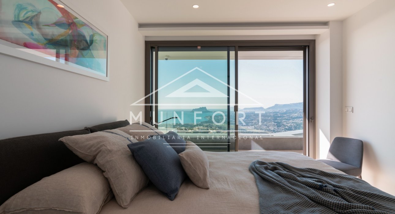 Resale - Luxury Villas -
Benitachell - Cumbre del Sol