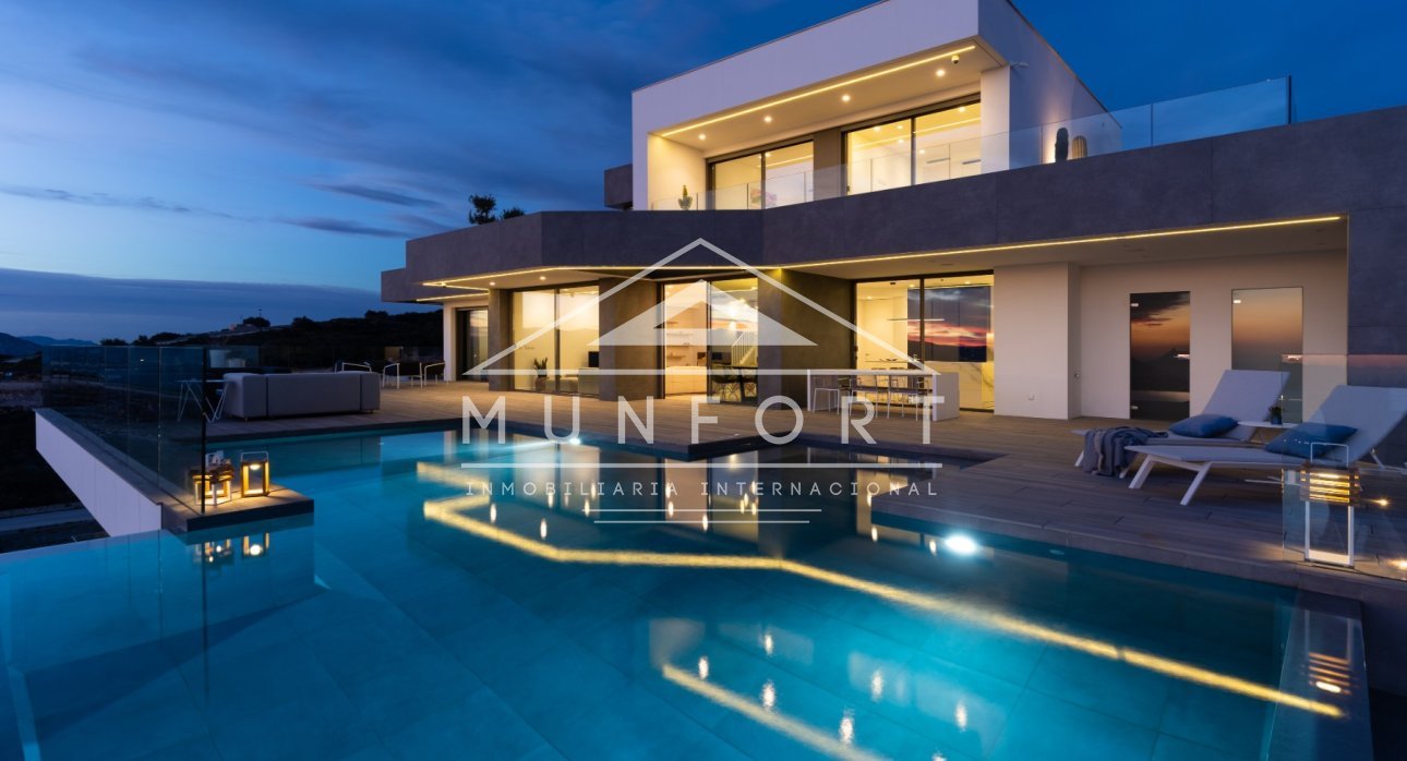 Resale - Luxury Villas -
Benitachell - Cumbre del Sol