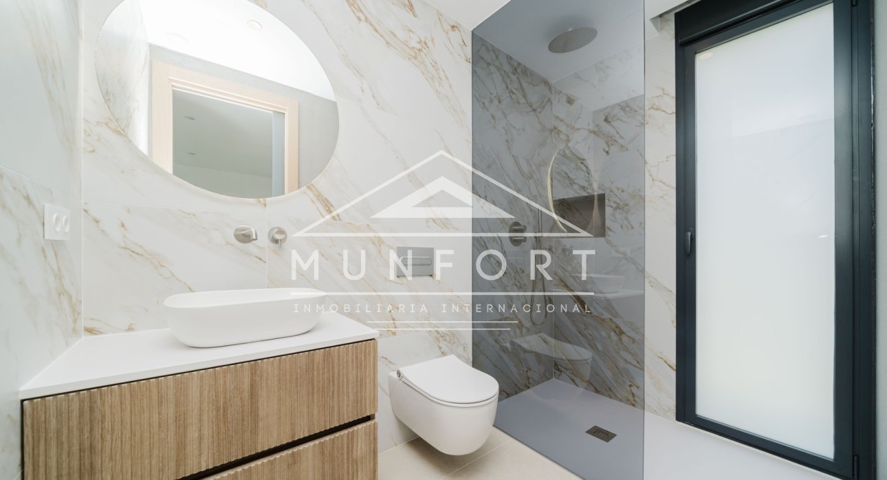 Resale - Luxury Villas -
Calpe