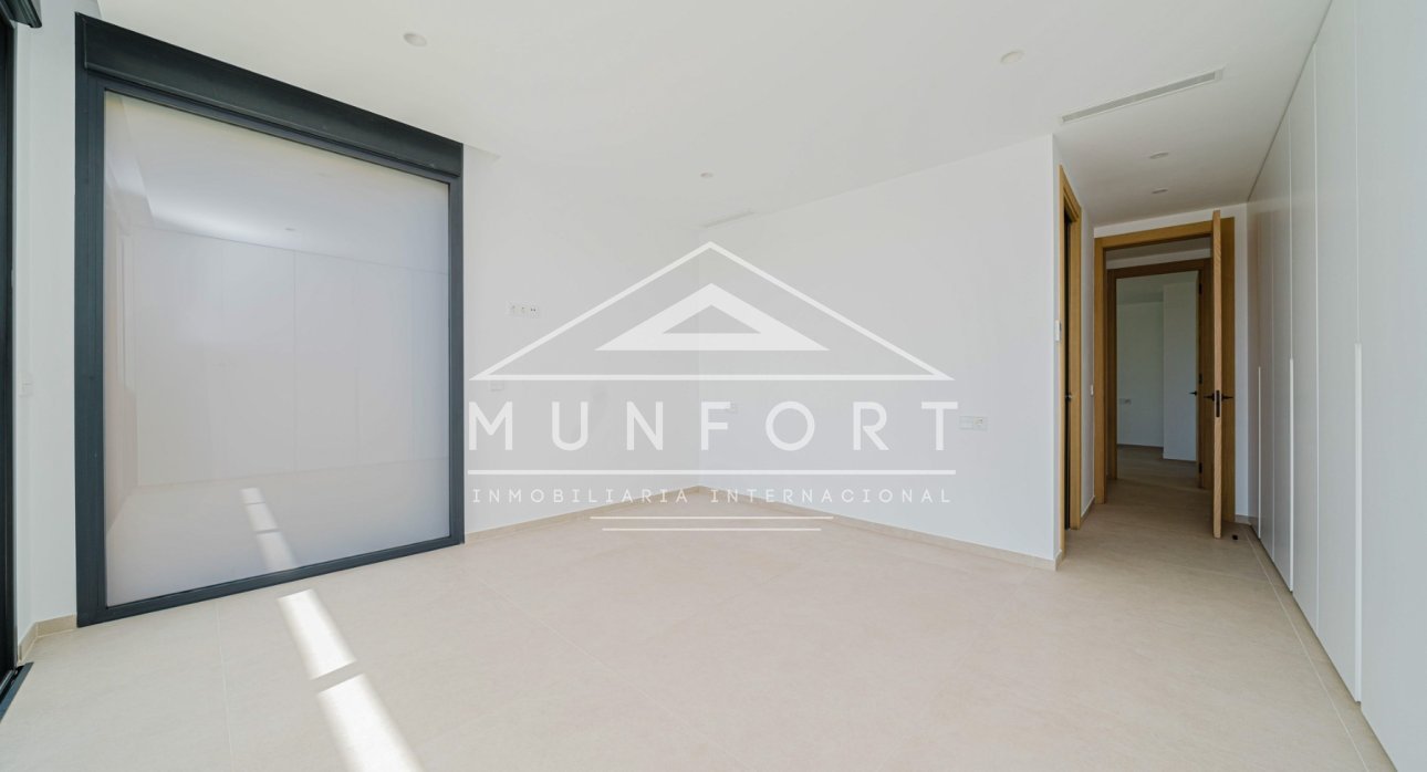 Resale - Luxury Villas -
Calpe