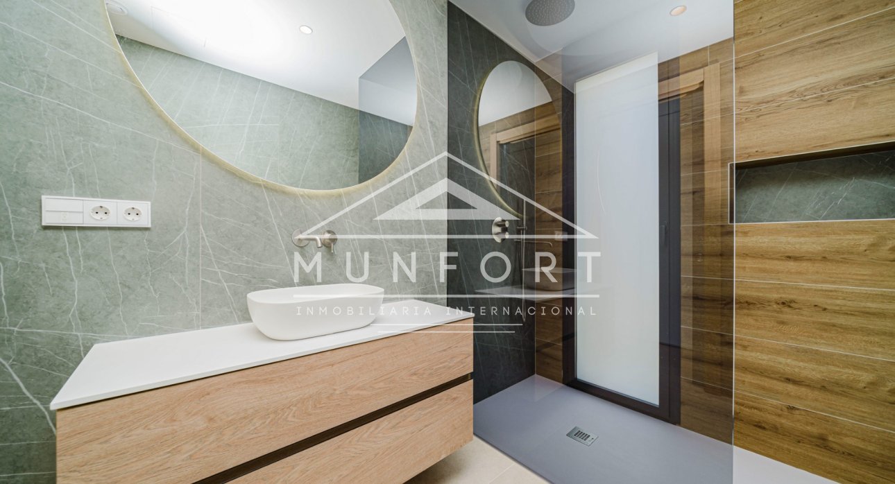 Resale - Luxury Villas -
Calpe