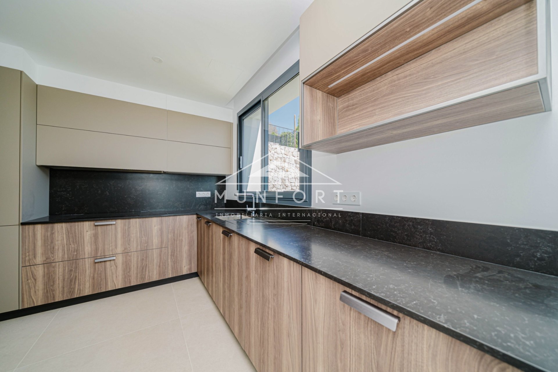 Resale - Luxury Villas -
Calpe