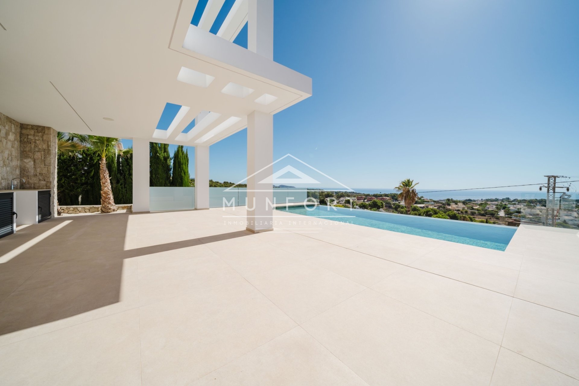 Resale - Luxury Villas -
Calpe