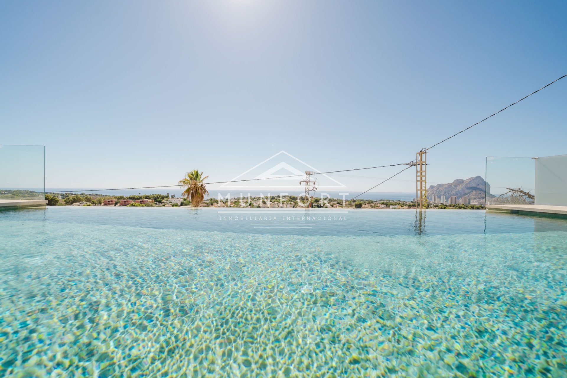 Resale - Luxury Villas -
Calpe