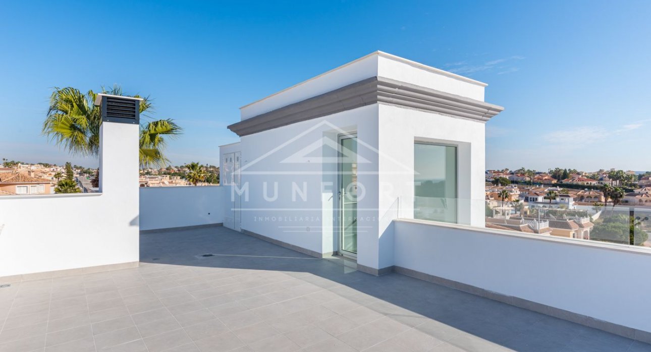 Resale - Luxury Villas -
Ciudad Quesada