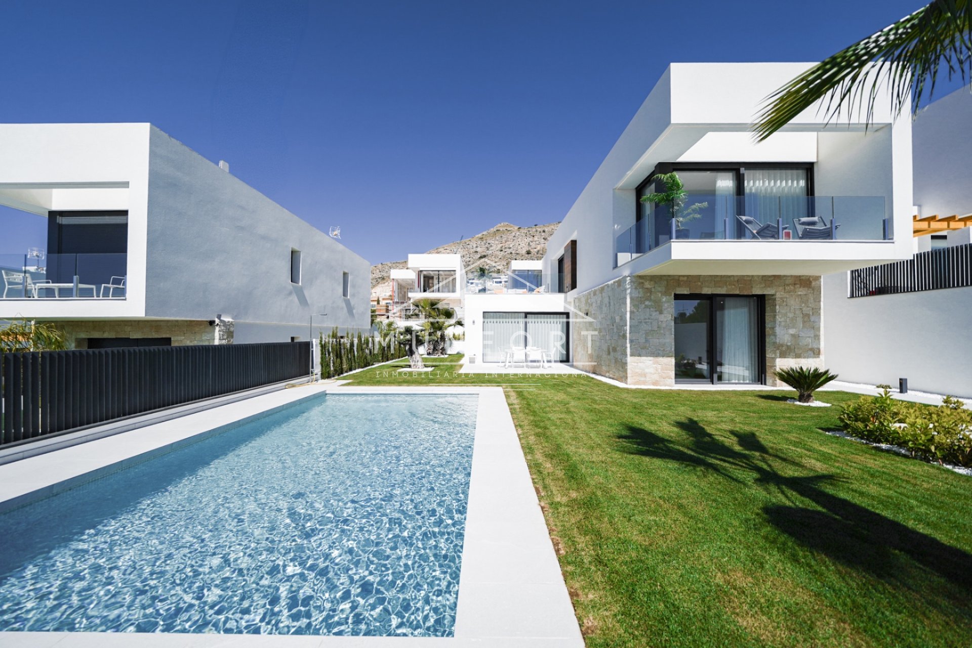 Resale - Luxury Villas -
Finestrat - Balcón de Finestrat
