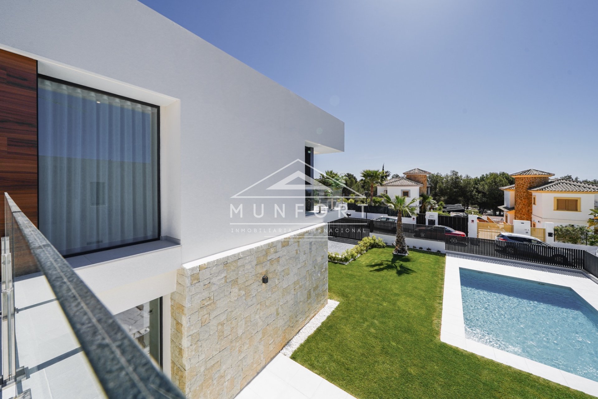 Resale - Luxury Villas -
Finestrat - Balcón de Finestrat