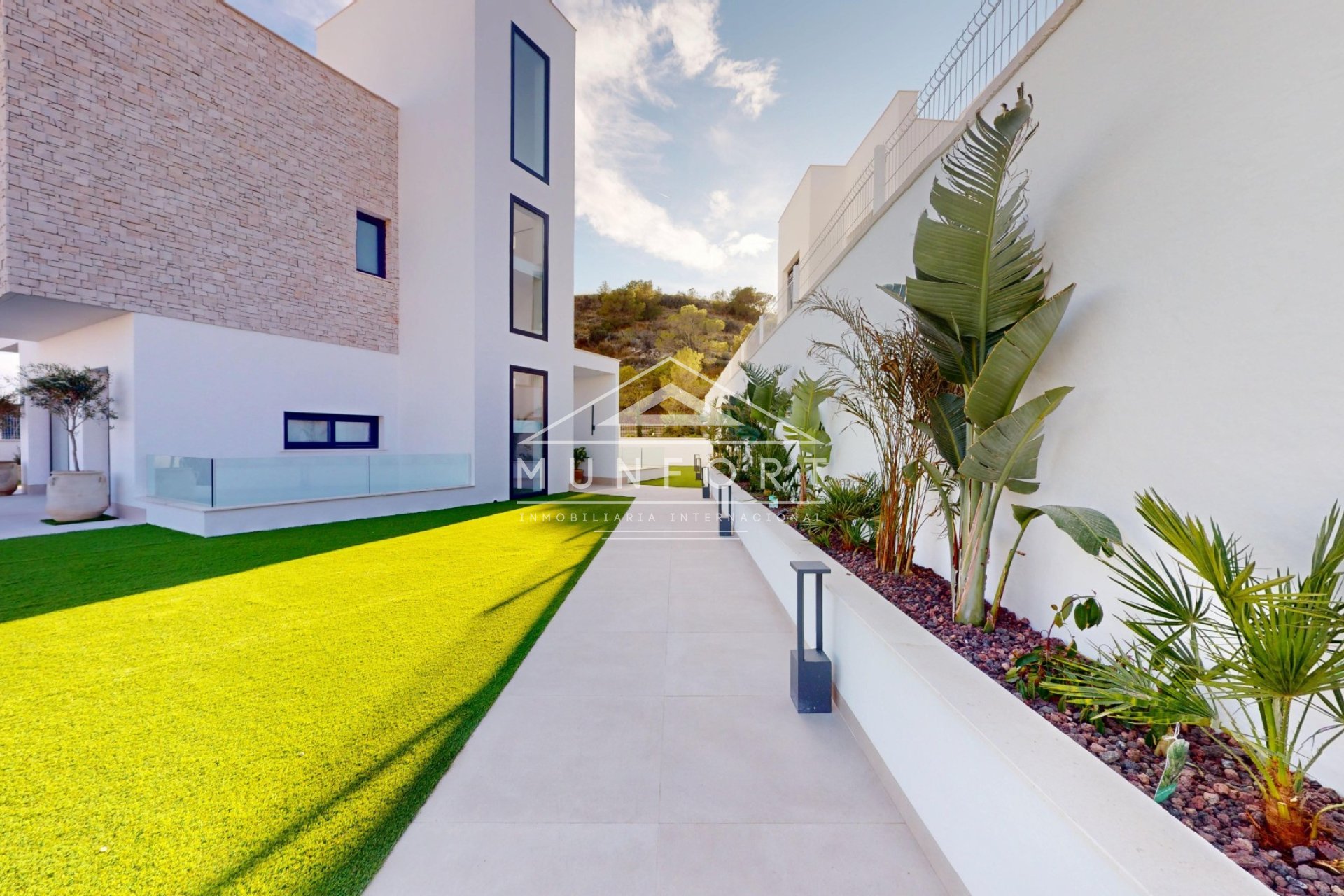 Resale - Luxury Villas -
Finestrat - Balcón de Finestrat
