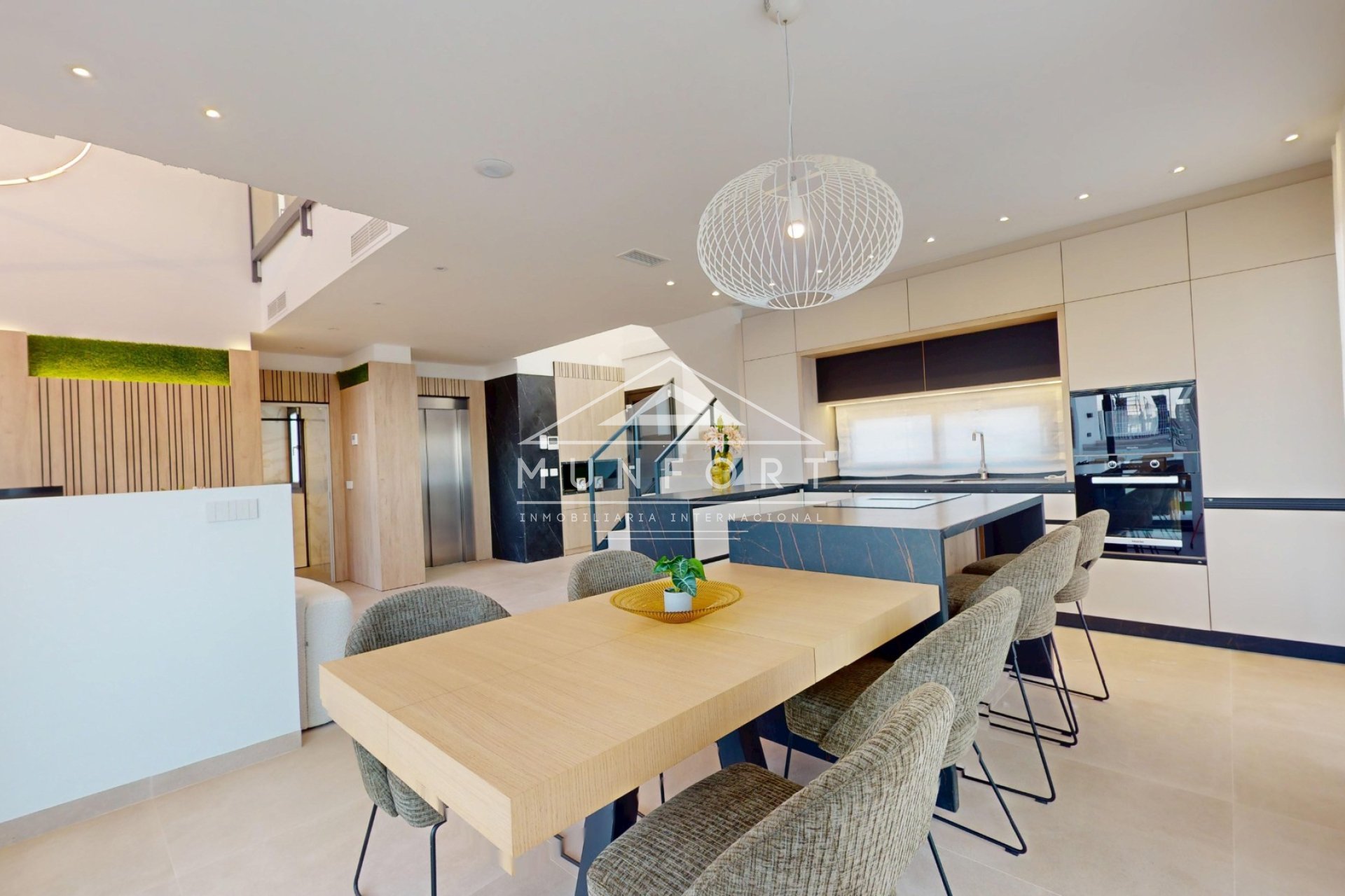 Resale - Luxury Villas -
Finestrat - Balcón de Finestrat