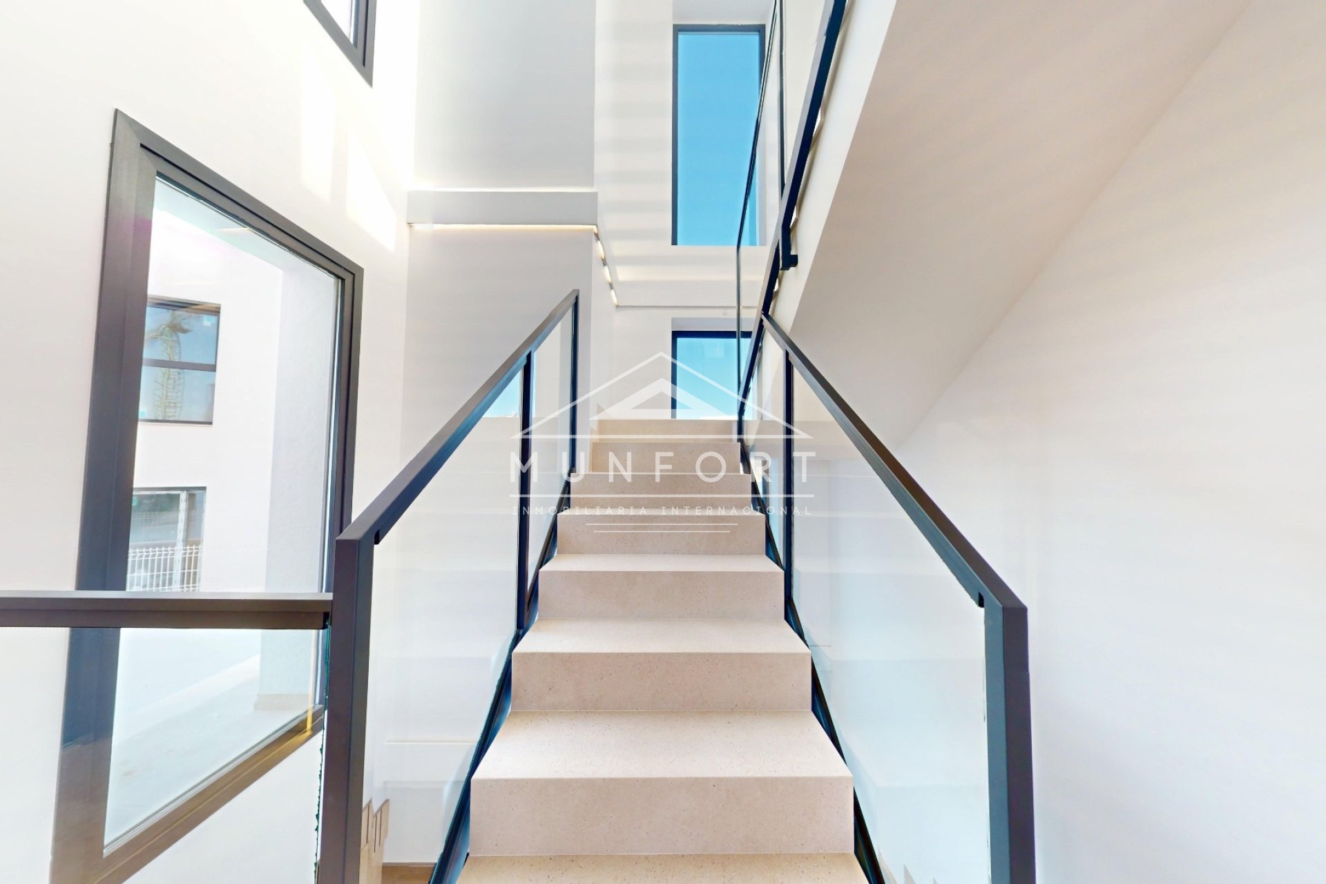 Resale - Luxury Villas -
Finestrat - Balcón de Finestrat