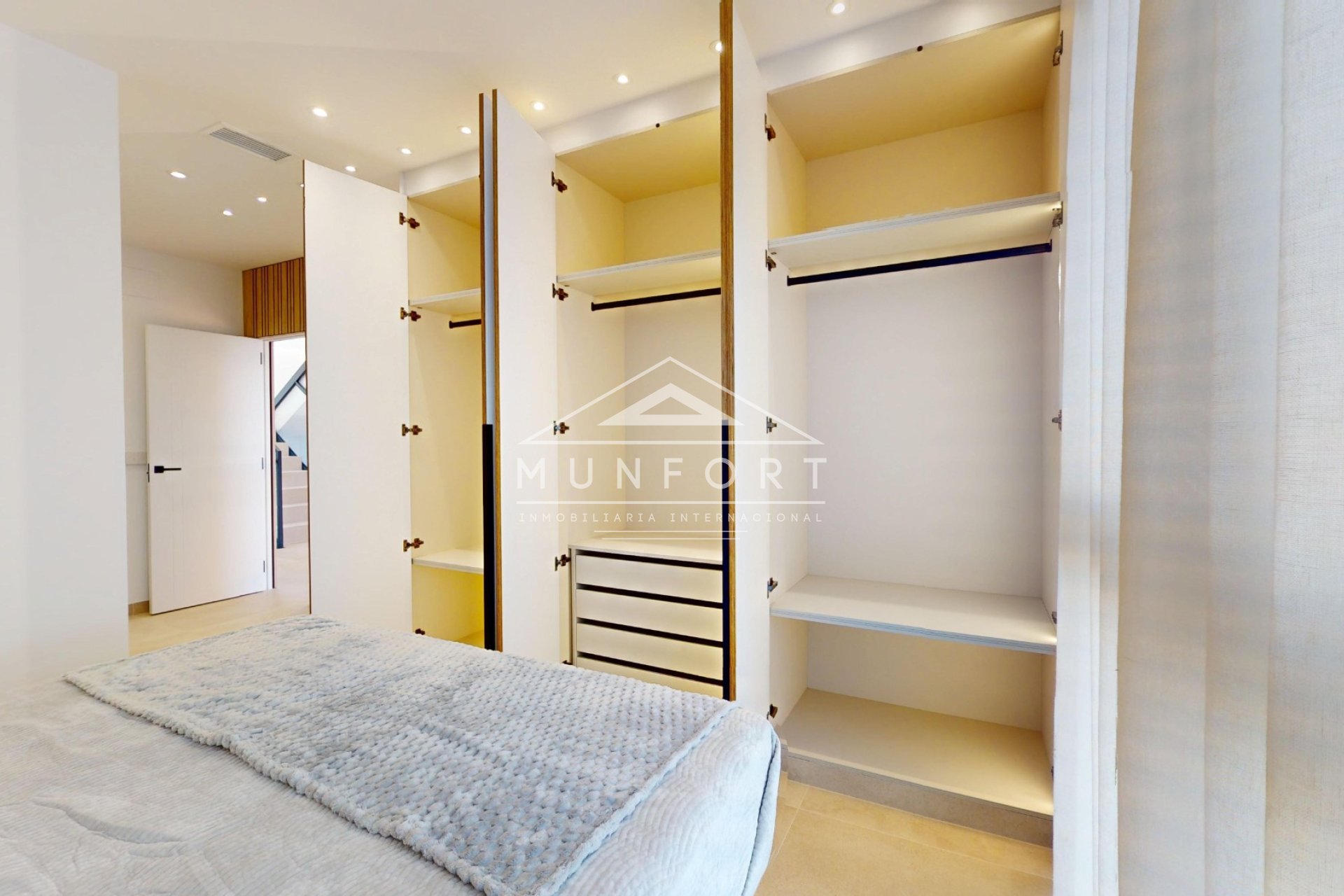 Resale - Luxury Villas -
Finestrat - Balcón de Finestrat