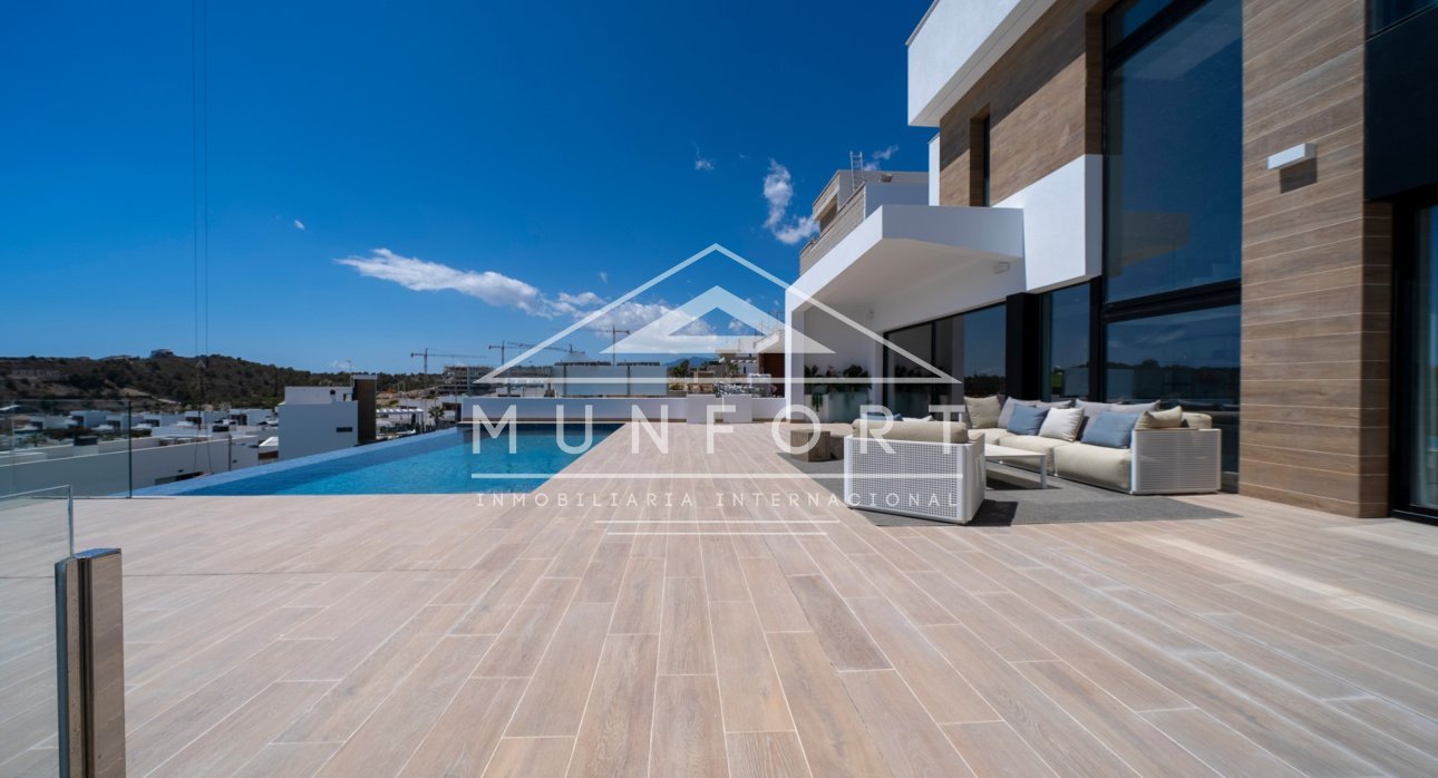 Resale - Luxury Villas -
Finestrat - Sierra Cortina