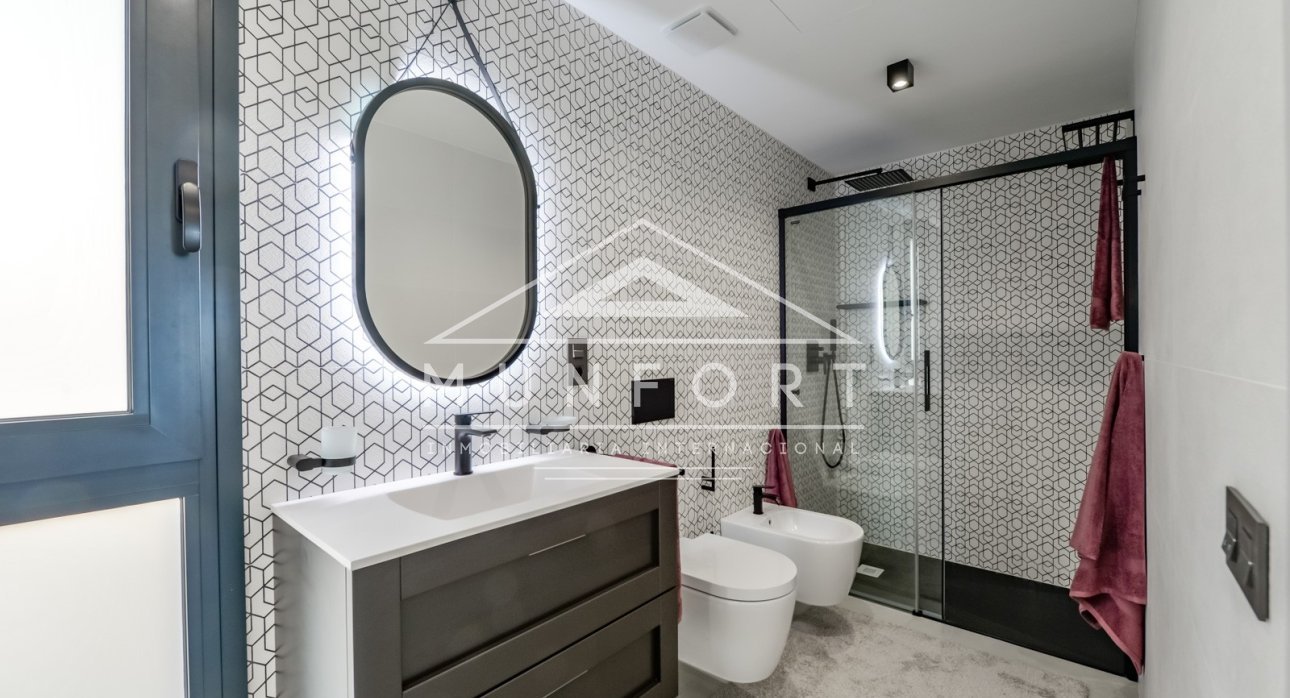 Resale - Luxury Villas -
Finestrat - Sierra Cortina