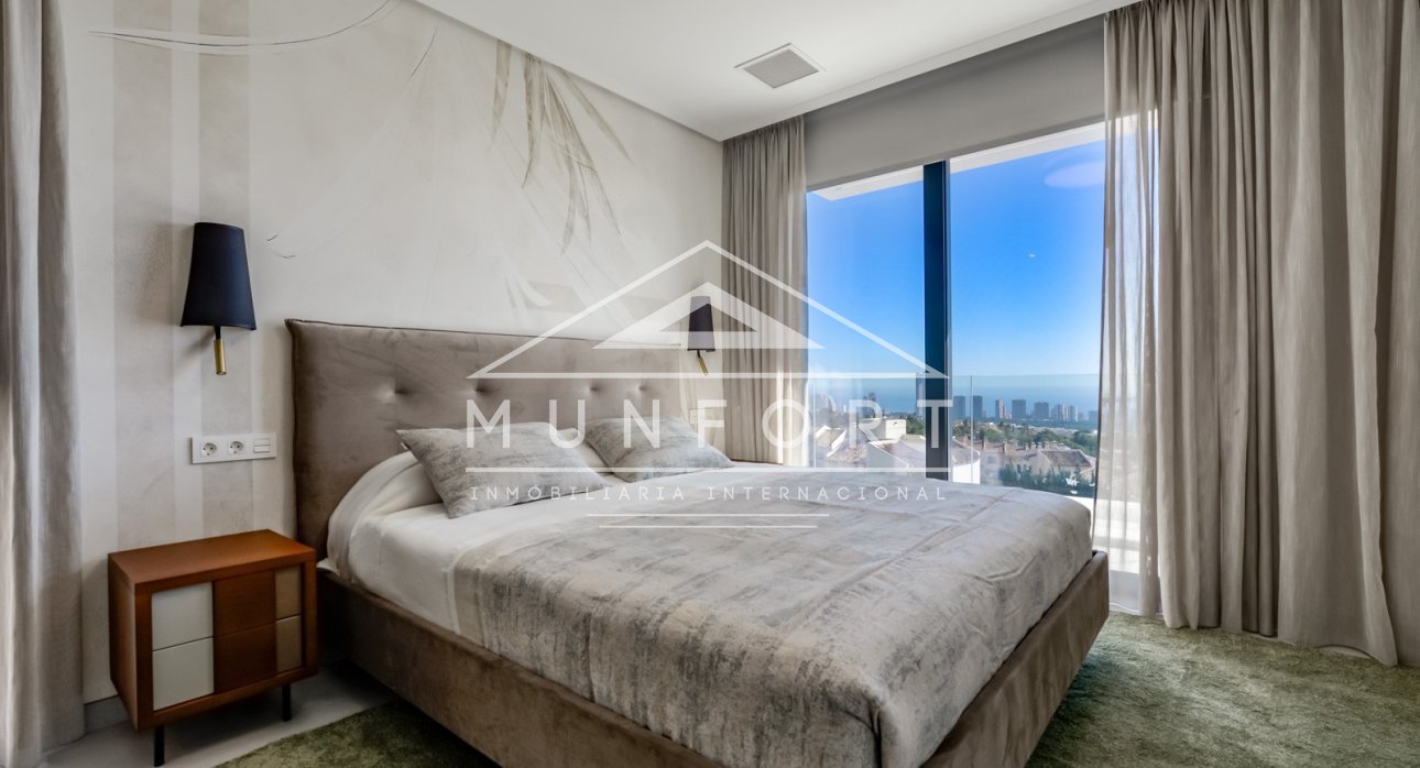 Resale - Luxury Villas -
Finestrat - Sierra Cortina