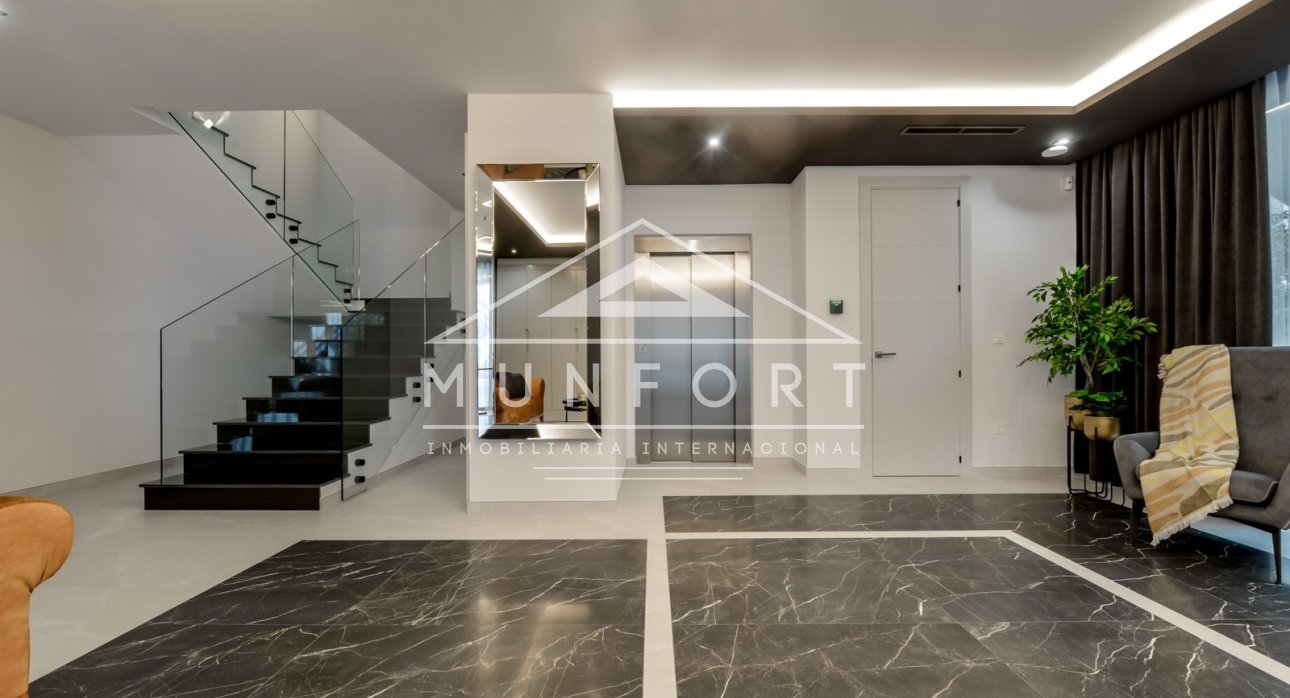 Resale - Luxury Villas -
Finestrat - Sierra Cortina